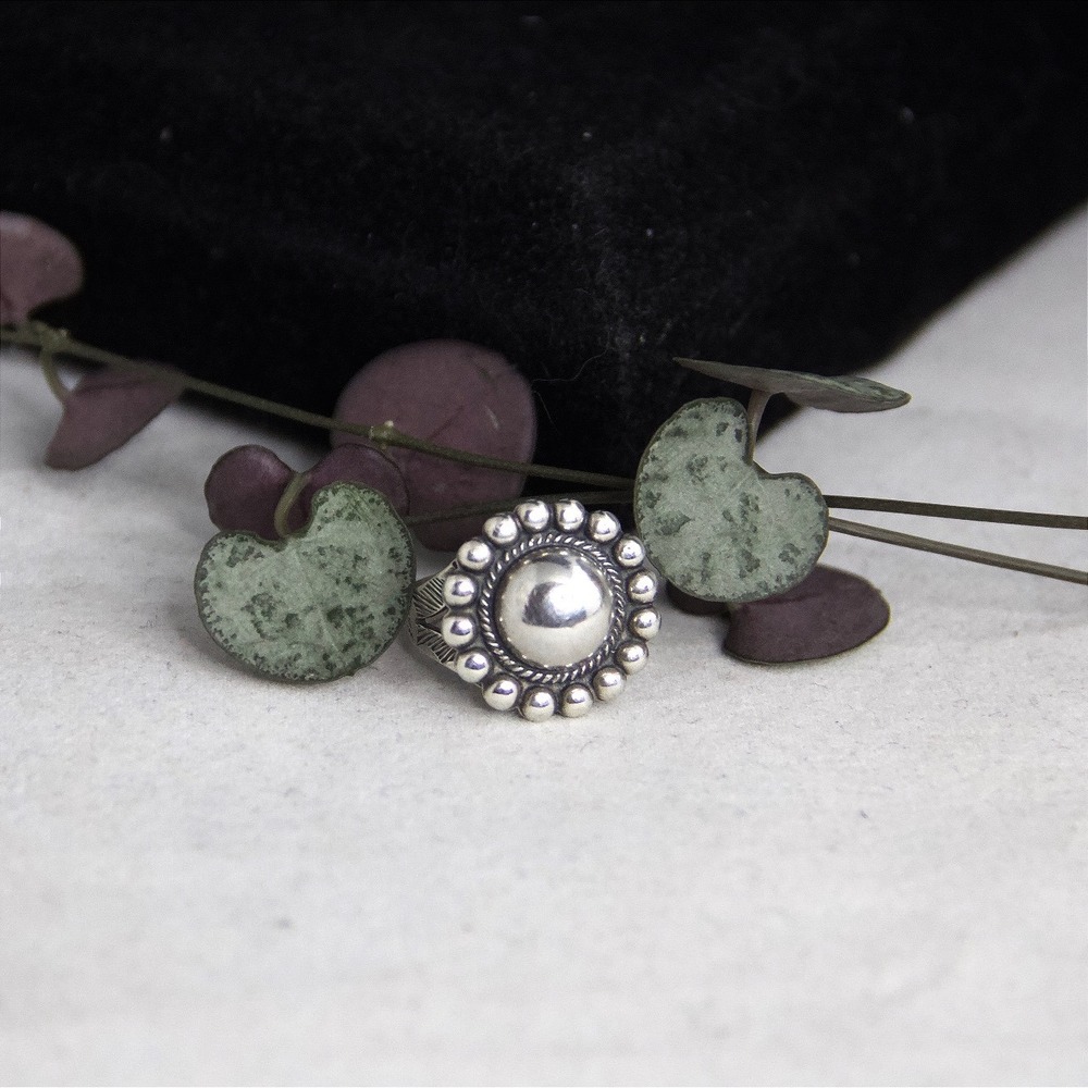 Vintage Native American Sterling Silver Concho Dome Ring Size 5 Southwestern